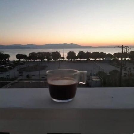 Seasmiles Apartment Akrata Luaran gambar