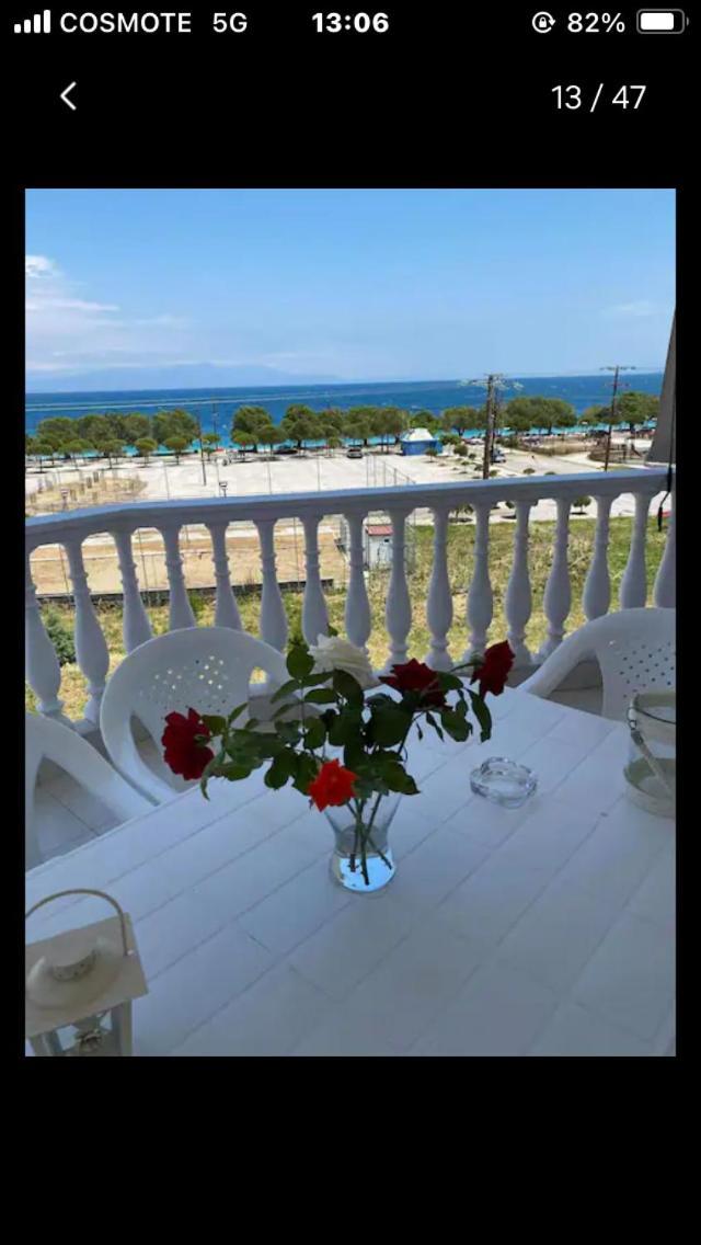 Seasmiles Apartment Akrata Luaran gambar